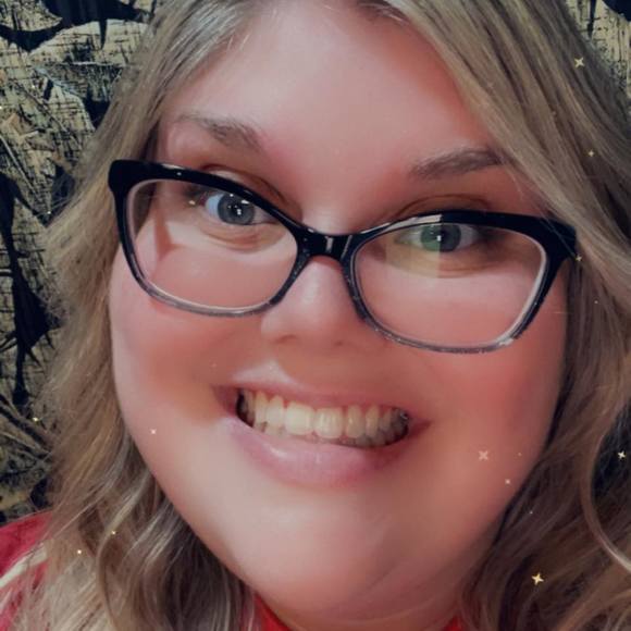 Meet your Posher, Tori - Picture 1 of 1